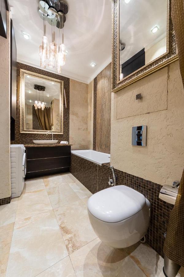 Exquisite Panoramic Views Apartment Dnipro Embankment Kijev Kültér fotó